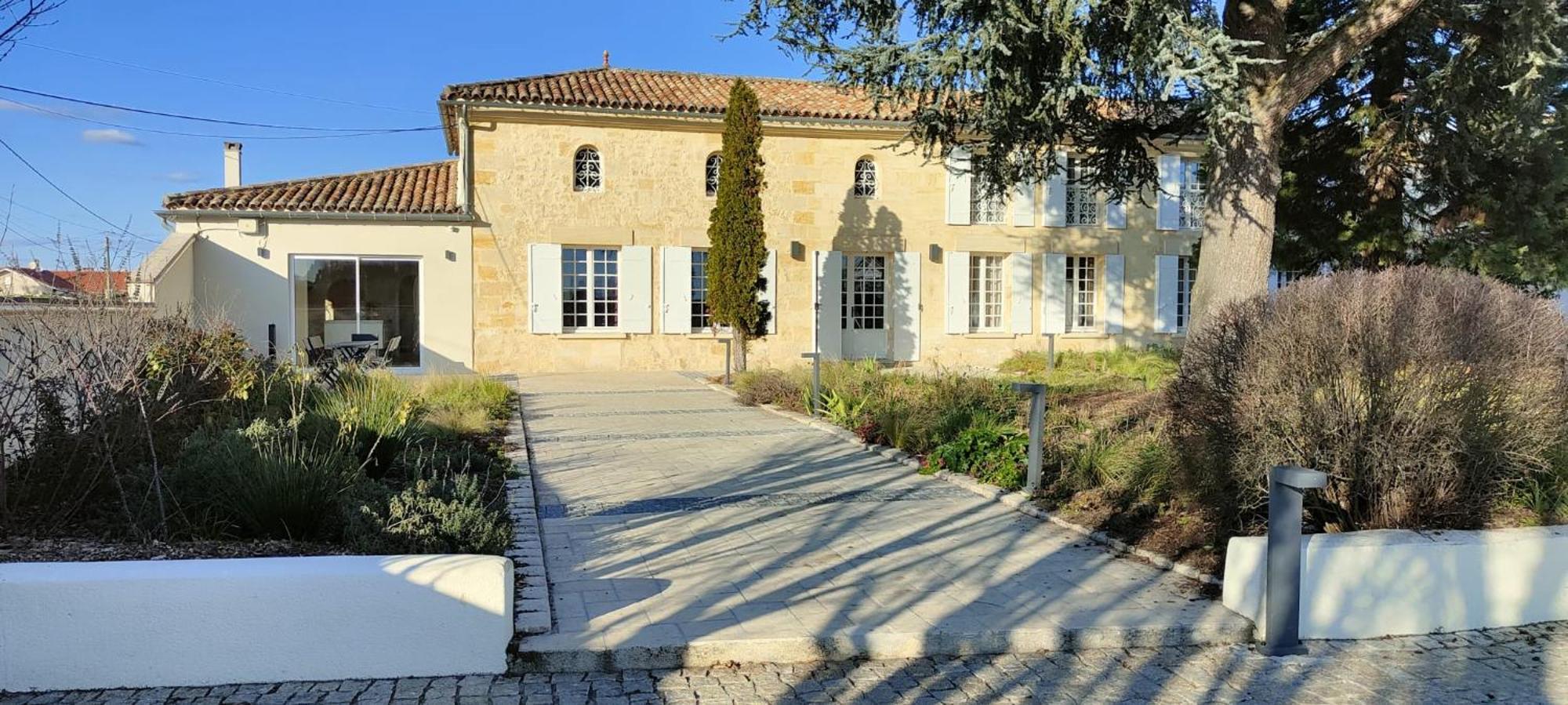 Chateau Haut-Brisson Vignonet Exteriör bild