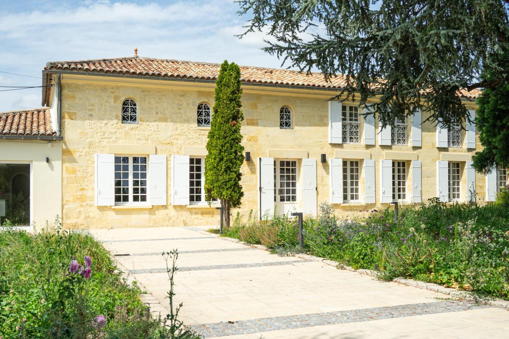 Chateau Haut-Brisson Vignonet Exteriör bild